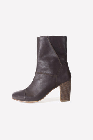 Tess Brown Wooden Heel Boot - oobashIndia