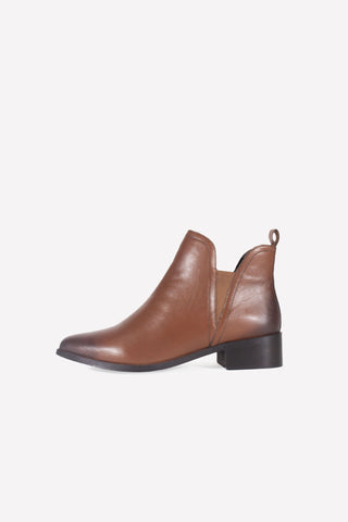 Tama Tan pointy chelsea - oobashIndia